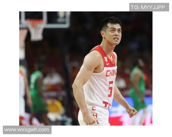 方硕：从篮球新星到职业生涯的蜕变之路与未来展望